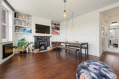 2 bedroom apartment for sale, Grand Parade, Green Lanes, London, N4
