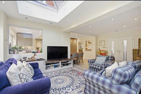 undefined, Woodend Drive, Sunninghill, SL5