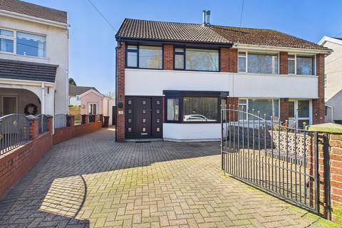 undefined, Lon Catwg, Pontardawe, SA8