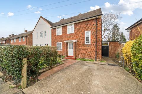 Ash Row, Bromley, BR2