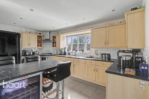 4 bedroom detached house for sale, Hobson Drive, Spondon