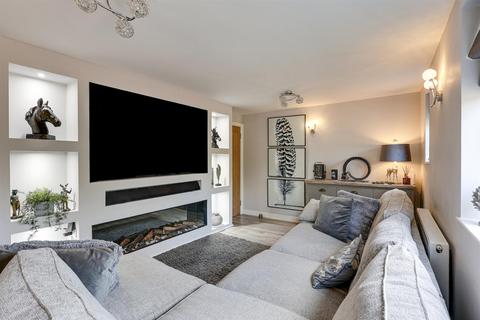 3 bedroom end of terrace house for sale, Ridings Fields, Holmfirth HD9