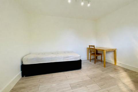 undefined, Queens Road, ENFIELD, EN1