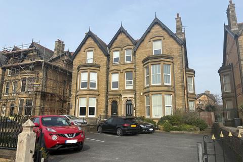 undefined, Clifton Drive North, Lytham St. Annes, FY8