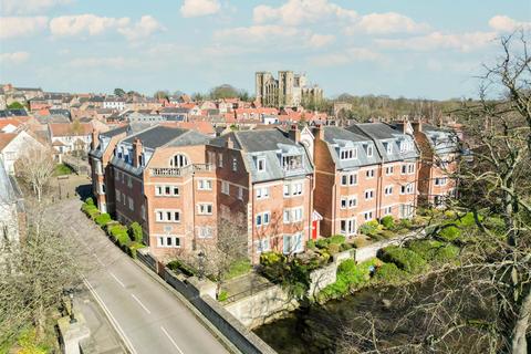2 bedroom apartment for sale, Bishops Court, Ripon, North Yorkshire
