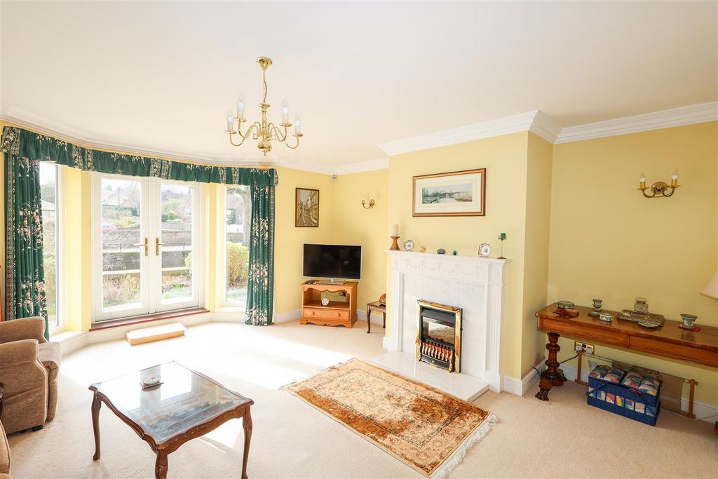 2 O6 A6794.jpg