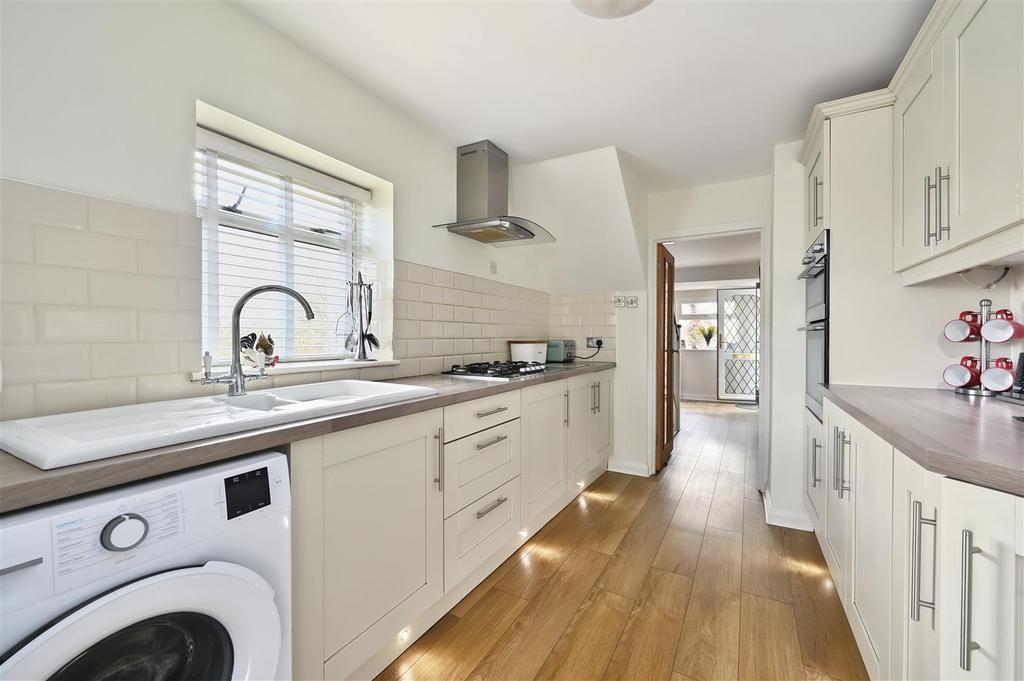 7 CARFAX CLOSE - TN395 EG - PHOTO (11).jpg