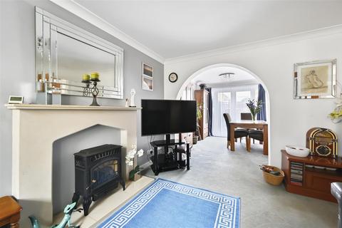 3 bedroom house for sale, Carfax Close, Bexhill-On-Sea