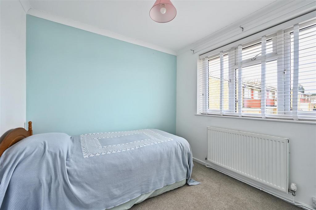 7 CARFAX CLOSE - TN395 EG - PHOTO (4).jpg