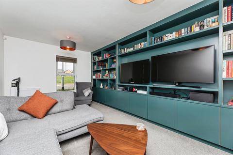 4 bedroom detached house for sale, Broughton Road, Pontefract