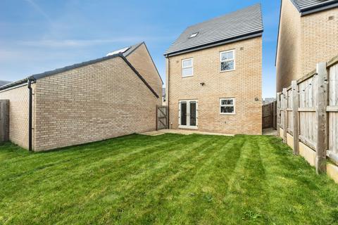 4 bedroom detached house for sale, Broughton Road, Pontefract