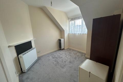 undefined, Clifford Avenue, LONDON