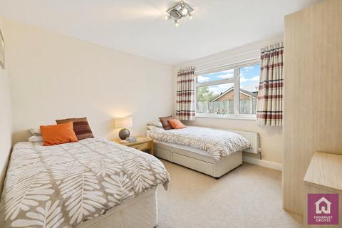 2 bedroom bungalow for sale, Barley Croft, Great Boughton, Chester, Cheshire, CH3