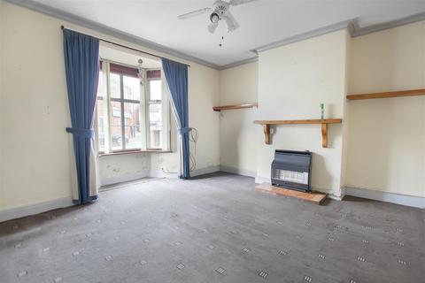 3 bedroom terraced house for sale, Thirsk Road, Northallerton