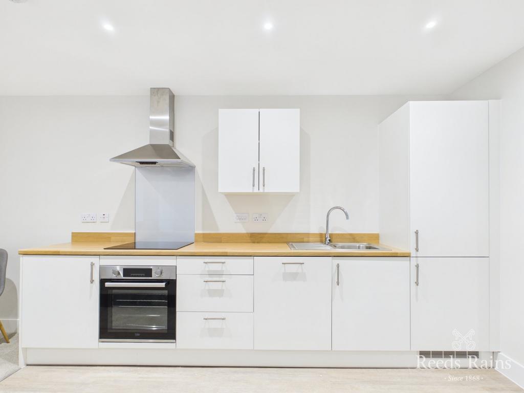 Open Lounge/Kitchen
