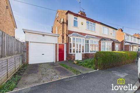 3 bedroom flat for sale, Millhouse Woods Lane, East Riding of Yorkshire HU16