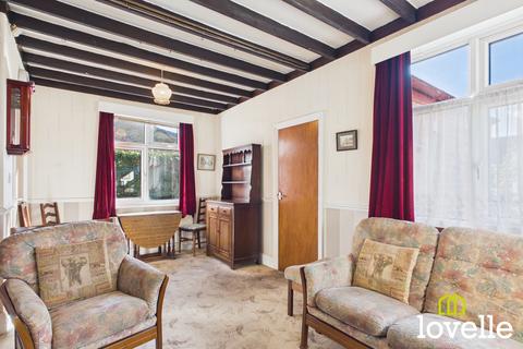 3 bedroom flat for sale, Millhouse Woods Lane, East Riding of Yorkshire HU16