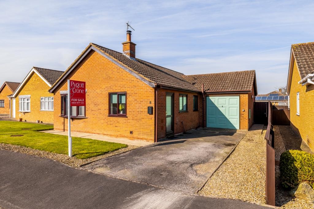 5 Church Mews (Sutterton)-3