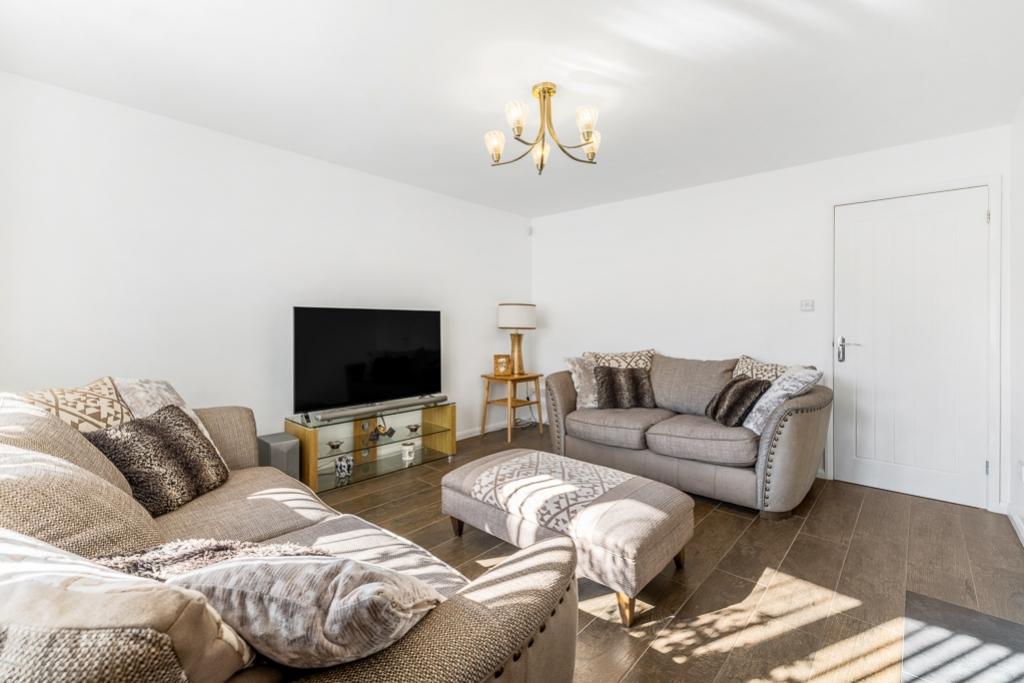 5 Church Mews (Sutterton)-16