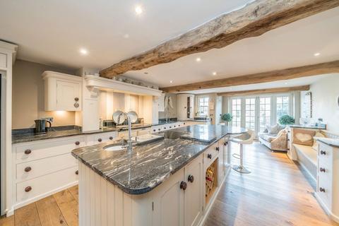 4 bedroom house for sale, The Green, Twickenham TW2