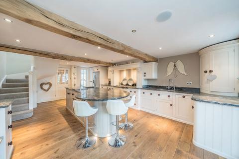 4 bedroom house for sale, The Green, Twickenham TW2