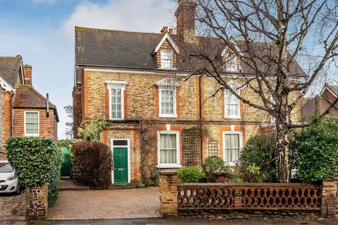 4 bedroom townhouse for sale, Epsom Road, Guildford, Surrey GU1.