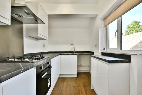 2 bedroom end of terrace house for sale, Beaconsfield Road, Altrincham, WA14