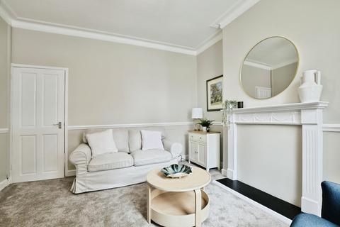2 bedroom end of terrace house for sale, Beaconsfield Road, Altrincham, WA14