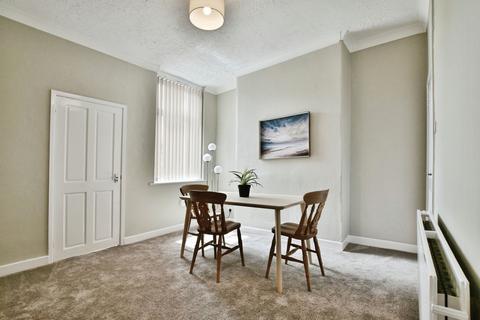 2 bedroom end of terrace house for sale, Beaconsfield Road, Altrincham, WA14