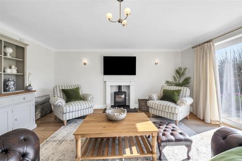 3 bedroom detached house for sale, Norfolk Road, Bury St. Edmunds