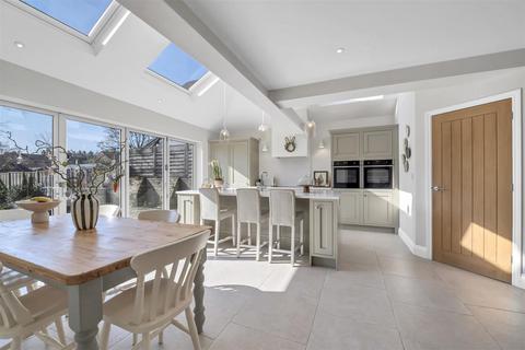 3 bedroom detached house for sale, Norfolk Road, Bury St. Edmunds