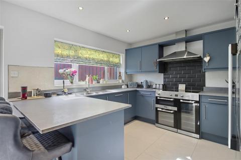5 bedroom detached house for sale, Douglas Road, Tapton, Chesterfield