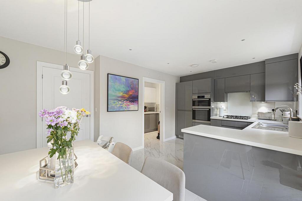 77 Beacon07.jpg