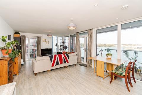 2 bedroom flat for sale, Meridian Way, SOUTHAMPTON