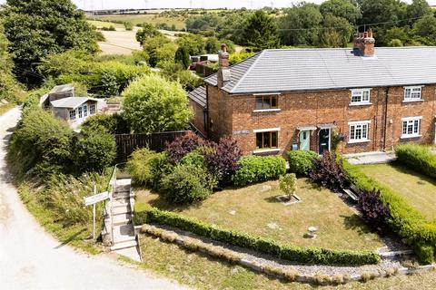 3 bedroom end of terrace house for sale, Jacksons Terrace, Sancton