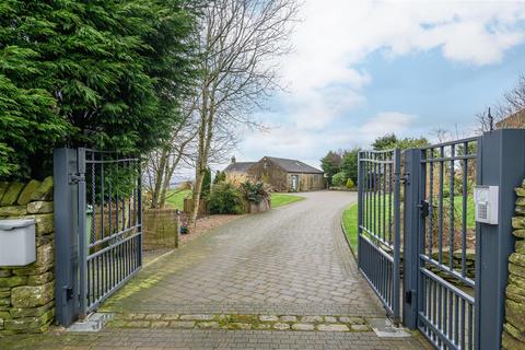undefined, Scammonden, Huddersfield
