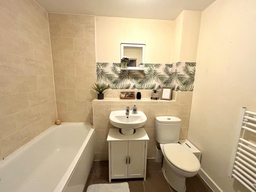 Bathroom 17 kings