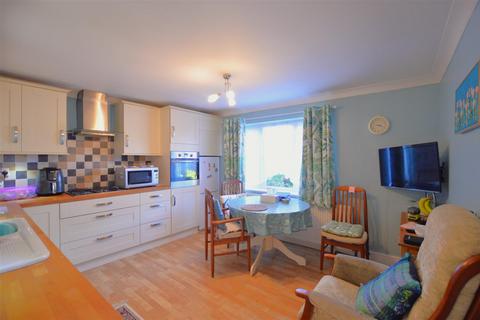 undefined, Surrey Avenue, Slough