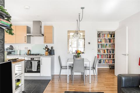2 bedroom apartment for sale, Merchant Street, London, E3