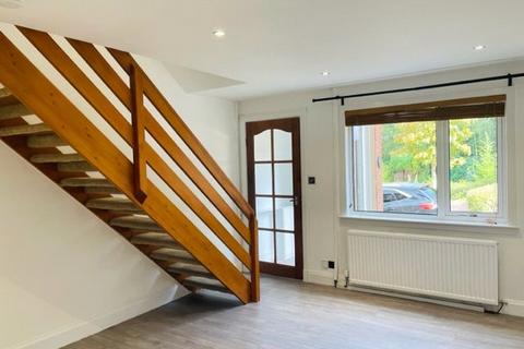 2 bedroom terraced house to rent, Strathallan Drive KY2