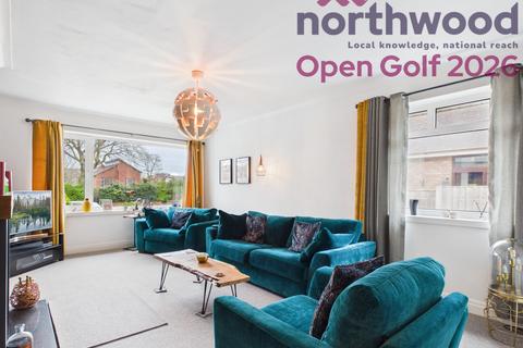 3 bedroom semi-detached house to rent, Open Golf Lulworth Road, Birkdale, Southport, PR8