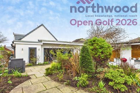 3 bedroom semi-detached house to rent, Open Golf Lulworth Road, Birkdale, Southport, PR8