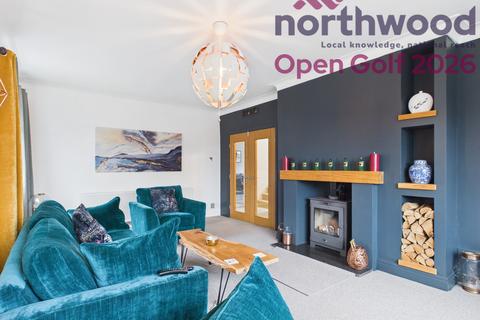 3 bedroom semi-detached house to rent, Open Golf Lulworth Road, Birkdale, Southport, PR8