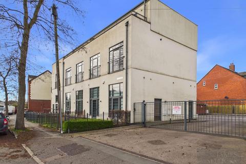 2 bedroom penthouse for sale, Wallis Court, Knighton Church Road, South Knighton, Leicester