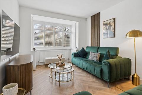 3 bedroom semi-detached house for sale, Church Road, Iver Heath SL0