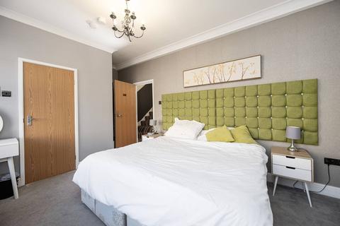 undefined, Woodseer Street, Spitalfields, London, E1