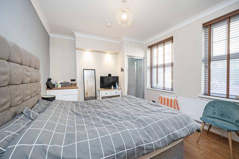 undefined, Woodseer Street, Spitalfields, London, E1