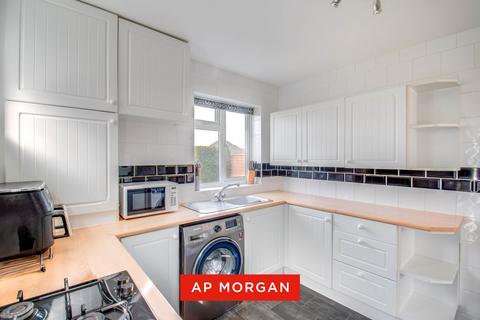 3 bedroom semi-detached house for sale, Ridge Grove, Stourbridge, West Midlands, DY9