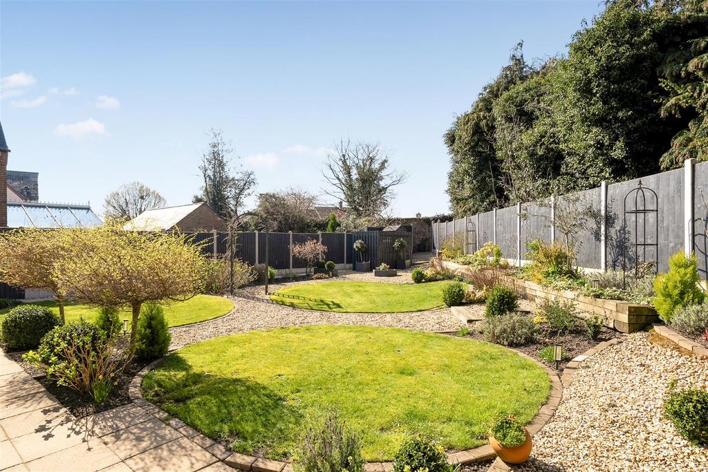 Garden.jpg