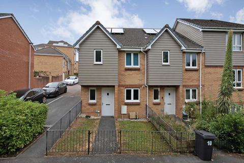 2 bedroom terraced house for sale, Shackleton Walk, Teignmouth, TQ14